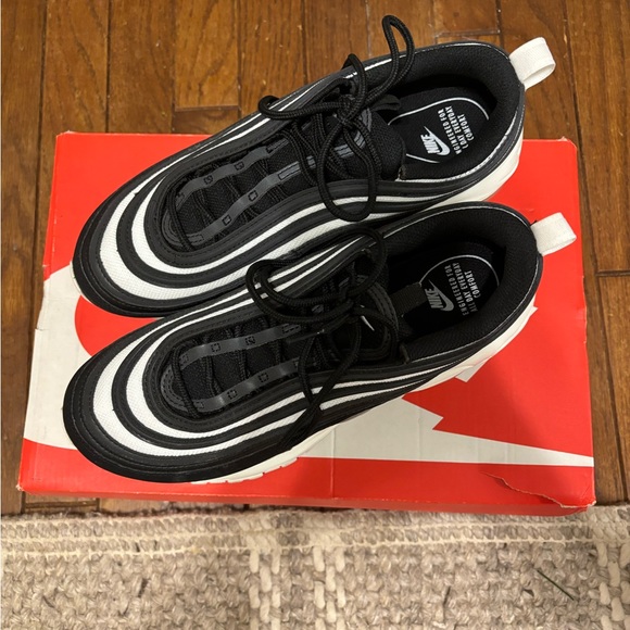 Wmns Air Max 97 'Black Platinum' - Picture 4 of 6
